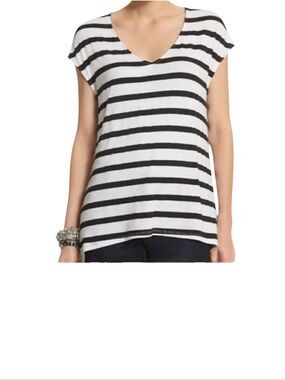 White House Black Market Black & White Striped High-Low Top Medium